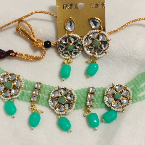 Jewelry - Picture 12 of 16